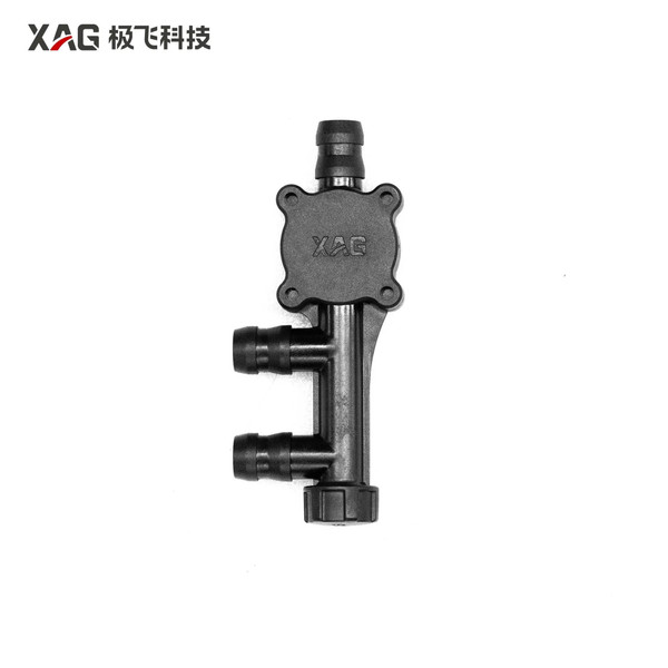 XAG P100 Pro 3-Way Tube Fitting w/Pulsation Damper (05-002-017490