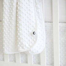 PLUSH BABY 3PC Baby Crib Bedding Set (Blanket, Skirt, & Sheet)