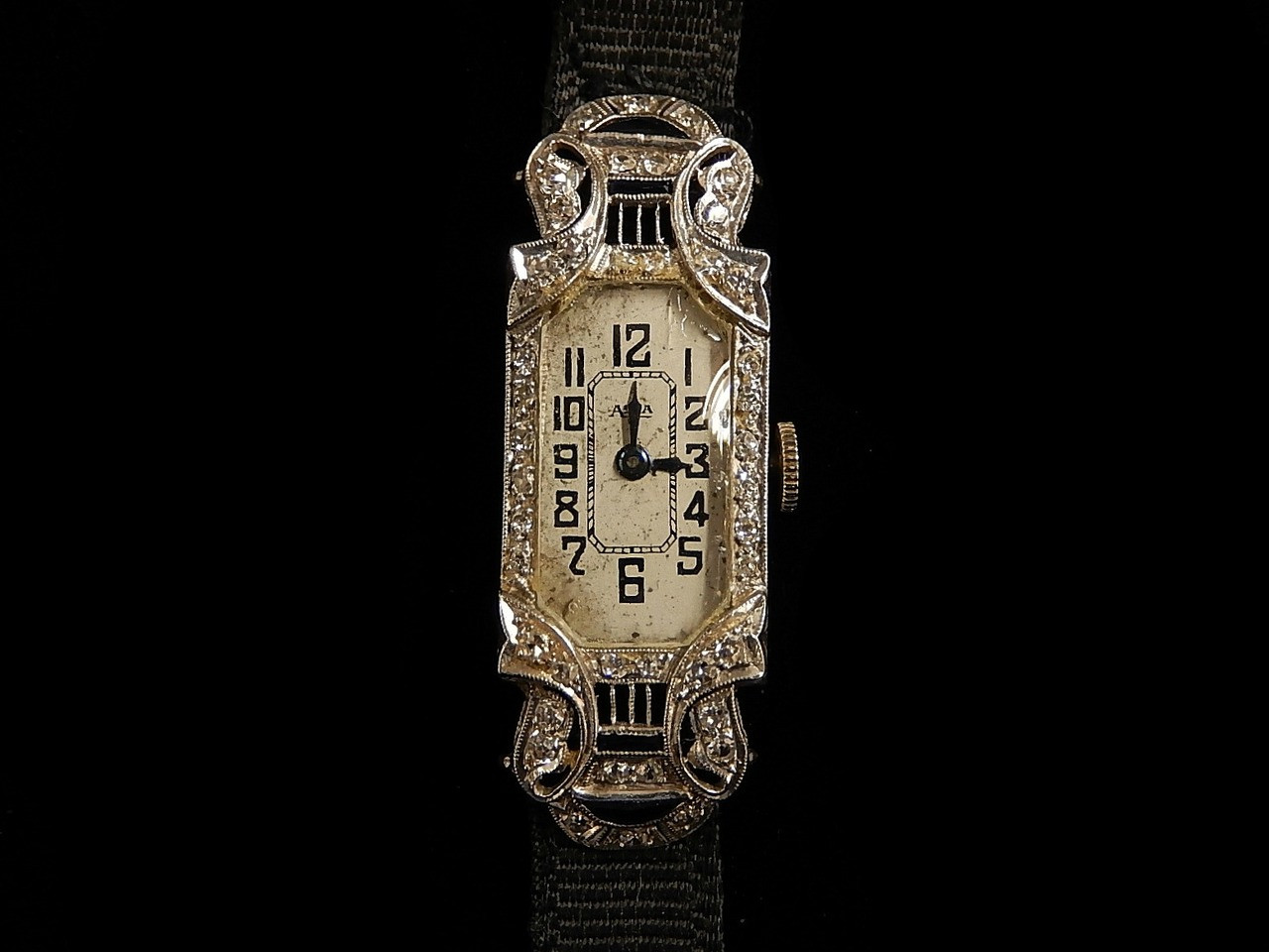 vintage platinum diamond watch