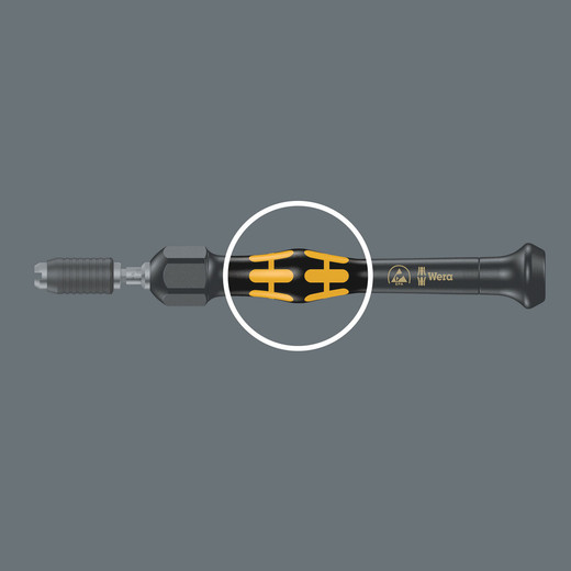 The power zone has integrated soft zones near the blade tip to ensure high torque transfer for loosening or tightening screws without losing contact with the screw.