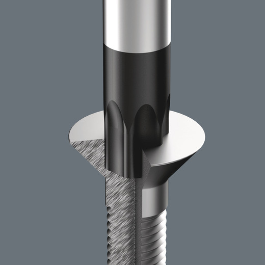 The Wera Black Point tip and a refined hardening process ensure long service life of the tip, improved corrosion protection and an exact fit.