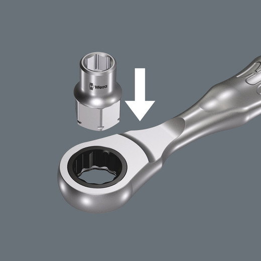 The Zyklop Mini 2 is suitable for the direct attachment of the special Wera Zyklop sockets 8790 FA. These sockets feature a very low height, ideal for confined working spaces.