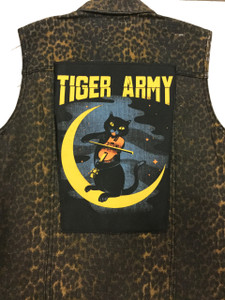 Tiger Army - Violin Cat 13.5" x 10.5" Color Backpatch