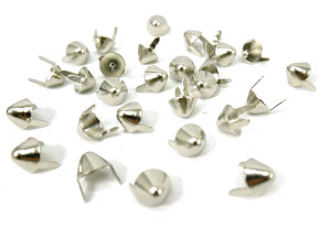 100 Pack Conical Standard English 77 Studs