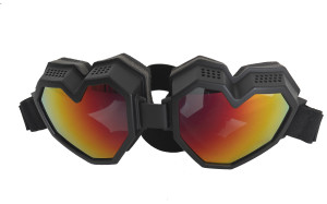 Black Heart Shaped Snowboard Goggles