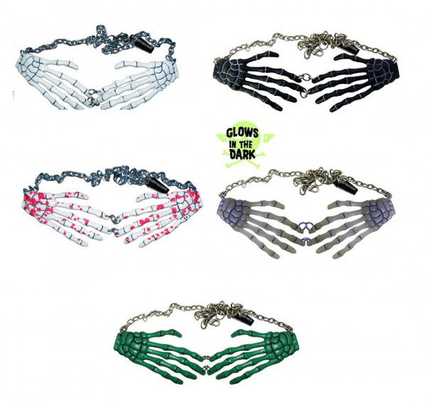 Kreepsville 666 Skelett-Hand Haarspangen – 2er Set, Leuchtet Im Dunkeln Oder Schwarz, Aus Acryl