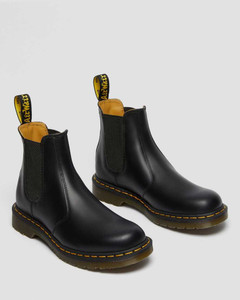 Dr. Martens 2976 Chelsea Bex Black Boots