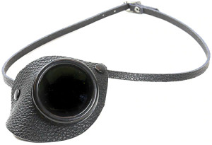 Grill Leather Wrap Black Monocle
