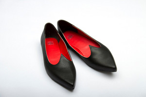 Matte Black Musidora Pointed Flat Shoes