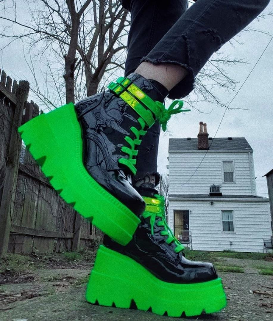 Women's Black Patent & Neon Green 4 1/2