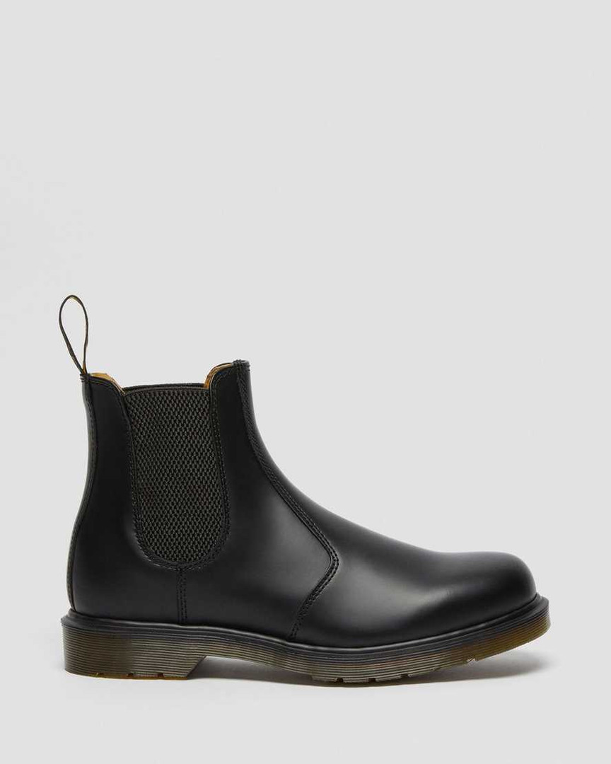 Dr. Martens Chelsea Boot ブラック UK5 Dr Martens Chelsea Black Smooth Boots - Nuclear Waste