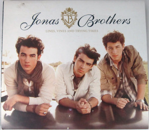 Jonas Brothers - Lines, Vines And Trying Times Digipak *CD