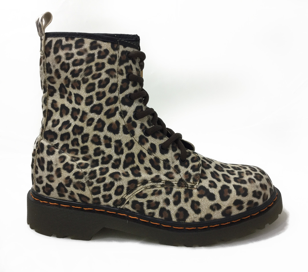 Women's Vegan 7i Leopard Print Boots