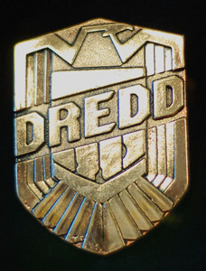 Judge Dredd - Logo 3" Metal Badge Pin
