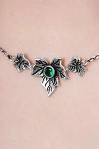 Poisoned Ivy Necklace 