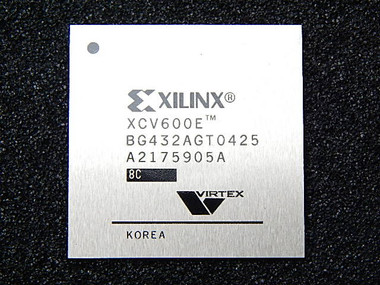 XCV600E-8BG432C