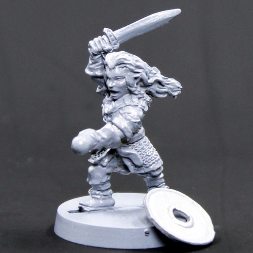 Female Dwarf warrior attacking with sword
