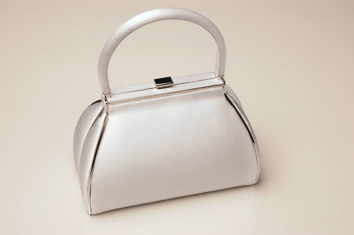 renata shoes and bags