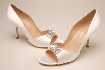 Novella  Ivory 12512