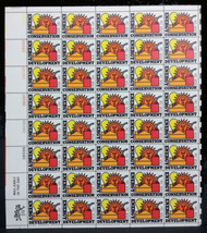 #1723 - 1724 13c Energy, VF OG NH, Full Sheet, Post Office Fresh, STOCK PHOTO!