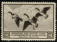 #RW 3 SUPERB JUMBO OG VLH, a super nice early duck stamp, VERY FRESH!