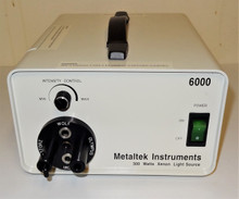 Metaltek 6000 300 watt Surgical Fiber Optic Illuminator