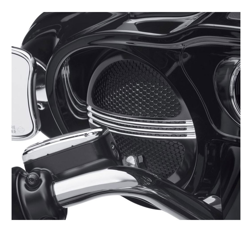 HarleyDavidson® Defiance Batwing Fairing Speaker Grills Black