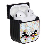 Onyourcases Mickey Mouse and Minnie Mouse Pattern Custom AirPods Case Cover Apple AirPods Gen 1 AirPods Gen 2 AirPods Pro Hard Skin Protective Cover Sublimation Cases