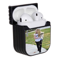 Onyourcases Sabrina Carpenter Walking Her Dog Custom AirPods Case Cover Awesome Apple AirPods Gen 1 AirPods Gen 2 AirPods Pro Hard Skin Protective Cover Sublimation Cases