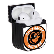 Onyourcases Baltimore Orioles MLB Custom AirPods Case Cover Apple Awesome AirPods Gen 1 AirPods Gen 2 AirPods Pro Hard Skin Protective Cover Sublimation Cases
