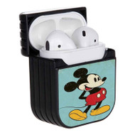 Onyourcases Mickey Mouse Vintage Custom AirPods Case Cover Apple AirPods Gen 1 AirPods Gen 2 AirPods Pro Hard Skin Awesome Protective Cover Sublimation Cases