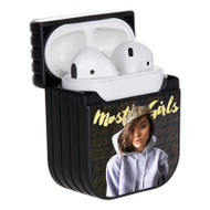 Onyourcases Hailee Steinfeld Most Girls Custom AirPods Case Cover Apple AirPods Gen 1 AirPods Gen 2 AirPods Pro Best Hard Skin Protective Cover Sublimation Cases