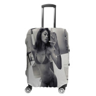 Onyourcases Zendaya Selfie Custom Luggage Case Cover Suitcase Travel Best Brand Trip Vacation Baggage Cover Protective Print