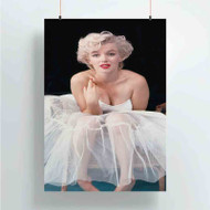 Onyourcases Marilyn Monroe Custom Poster Silk Poster Wall Decor New Home Decoration Wall Art Satin Silky Decorative Wallpaper Personalized Wall Hanging 20x14 Inch 24x35 Inch Poster