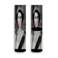 Onyourcases Queen Elizabeth II Bubble Gum Custom Socks Sublimation Awesome Printed Brand New Sports Elite Socks Polyester Bottoms Gymnastic Running Yoga School Basketball Skatebording Spandex