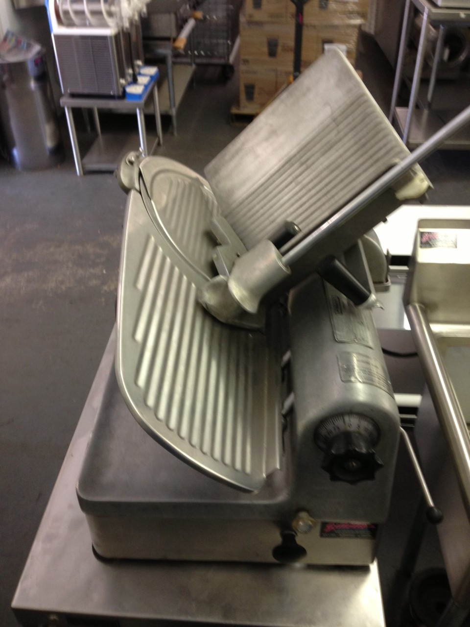 HOBART 1712 MEAT SLICER Gillette Restaurant Equipment
