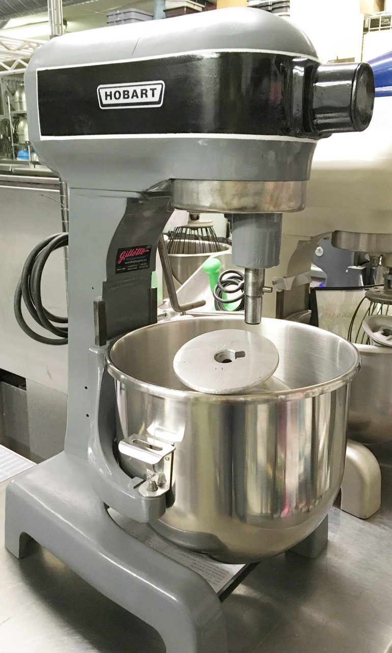 20 QUART MIXER, HOBART A200
