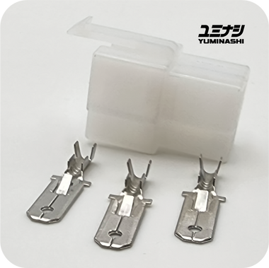 YUMINASHI 3-PIN MALE CONNECTOR (CBR250/300R ETC... STATOR CONNECTOR) (31120-KYJ-03M)