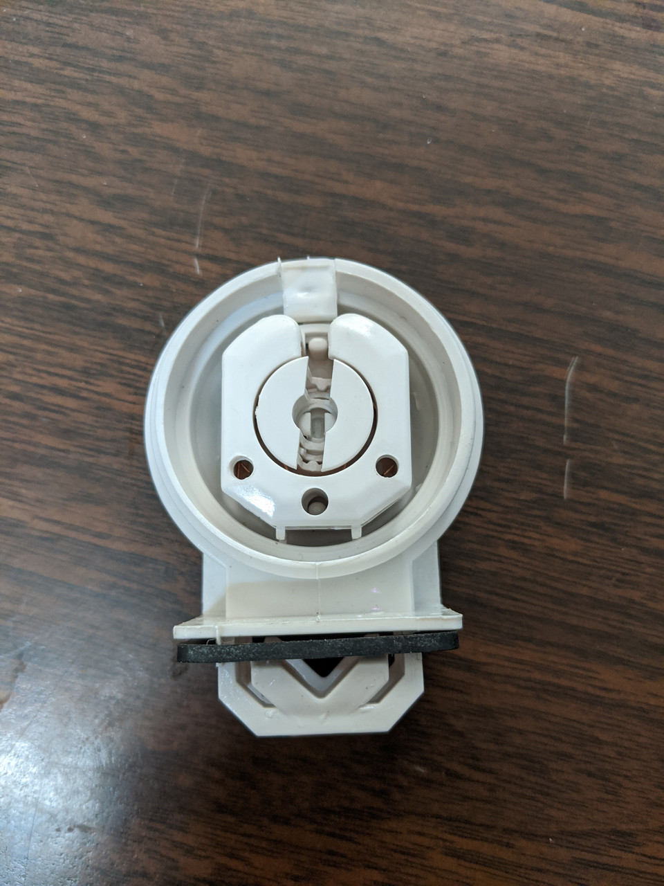 t8 bulb socket