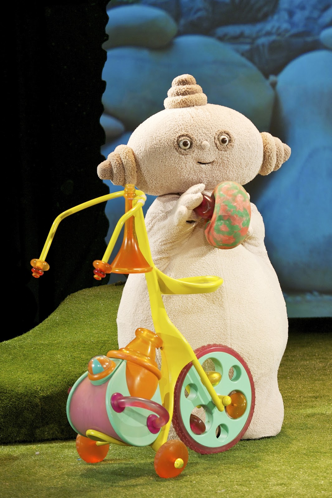 makka pakka bike toy
