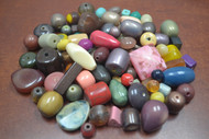 200 Pcs Assort Multicolor Resin Plastic Beads 1/2" - 1 1/4"