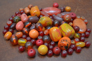 200 Pcs Assort Red & Orange Resin Plastic Beads 1/2" - 1 1/4"