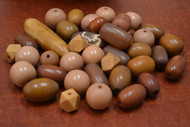 200 Pcs Assort Brown Resin Plastic Beads 1/2" - 1 1/4"