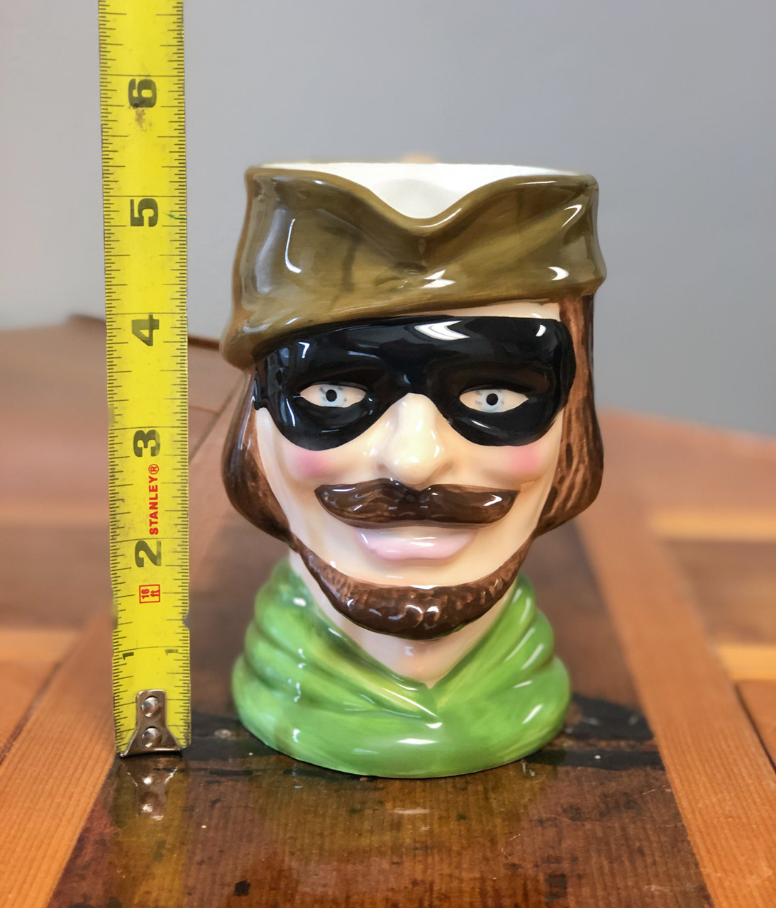 Toby_coffee_mug_with_mesuremen