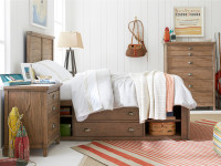 Union Square Panel Bed Full - Amaretto