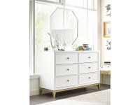 Pictured with Mirror