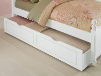 Lakeview Trundle - White