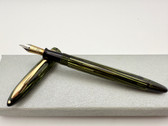 SHEAFFER LIFETIME SLENDER BALANCE GREEN STRIATED VAC FILL FOUNTAIN PEN EF 14K