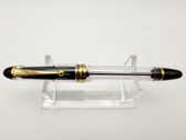 PILOT CUSTOM 823 CLEAR VAC FILL FOUNTAIN PEN SIGNATURE 14K NIB