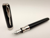 PINEIDER LA GRANDE BELLEZZA BLACK FOUNTAIN PEN M 14K QUILL NIB